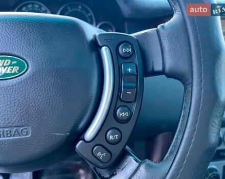 Черный Ленд Ровер Рендж Ровер, объемом двигателя 4.4 л и пробегом 282 тыс. км за 12590 $, фото 23 на Automoto.ua