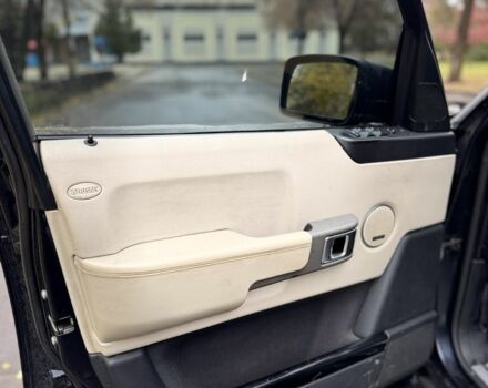 Черный Ленд Ровер Рендж Ровер, объемом двигателя 3 л и пробегом 400 тыс. км за 7000 $, фото 13 на Automoto.ua