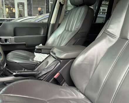 Черный Ленд Ровер Рендж Ровер, объемом двигателя 4.4 л и пробегом 166 тыс. км за 10900 $, фото 47 на Automoto.ua