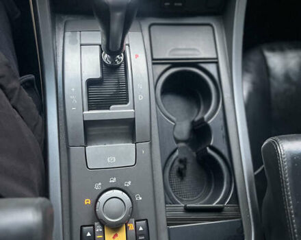 Черный Ленд Ровер Рендж Ровер, объемом двигателя 2.72 л и пробегом 278 тыс. км за 8900 $, фото 12 на Automoto.ua