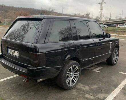 Черный Ленд Ровер Рендж Ровер, объемом двигателя 4.2 л и пробегом 255 тыс. км за 8800 $, фото 2 на Automoto.ua