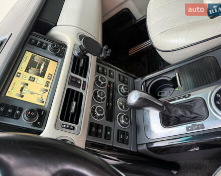 Чорний Ленд Ровер Рендж Ровер, об'ємом двигуна 4.2 л та пробігом 266 тис. км за 8350 $, фото 21 на Automoto.ua