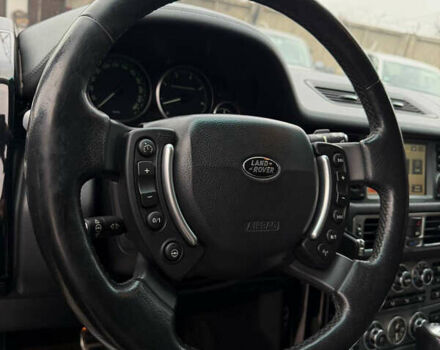 Чорний Ленд Ровер Рендж Ровер, об'ємом двигуна 4.2 л та пробігом 230 тис. км за 12200 $, фото 18 на Automoto.ua