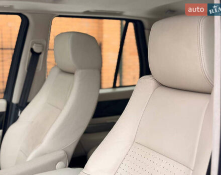 Чорний Ленд Ровер Рендж Ровер, об'ємом двигуна 4.2 л та пробігом 249 тис. км за 9400 $, фото 23 на Automoto.ua