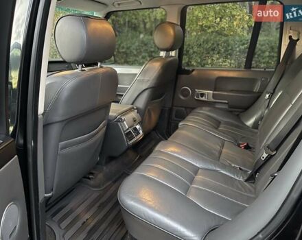 Черный Ленд Ровер Рендж Ровер, объемом двигателя 4.4 л и пробегом 495 тыс. км за 9990 $, фото 22 на Automoto.ua