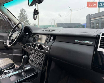 Чорний Ленд Ровер Рендж Ровер, об'ємом двигуна 4.2 л та пробігом 230 тис. км за 12200 $, фото 33 на Automoto.ua