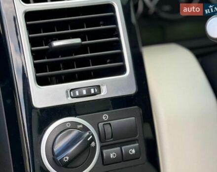 Чорний Ленд Ровер Рендж Ровер, об'ємом двигуна 4.2 л та пробігом 284 тис. км за 11900 $, фото 11 на Automoto.ua