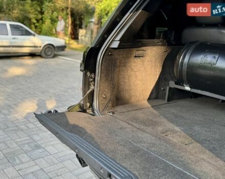 Черный Ленд Ровер Рендж Ровер, объемом двигателя 4.2 л и пробегом 287 тыс. км за 16000 $, фото 15 на Automoto.ua