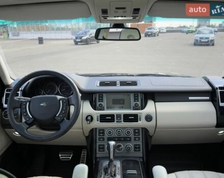 Чорний Ленд Ровер Рендж Ровер, об'ємом двигуна 4.2 л та пробігом 284 тис. км за 11900 $, фото 8 на Automoto.ua