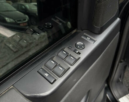 Чорний Ленд Ровер Рендж Ровер, об'ємом двигуна 4.2 л та пробігом 236 тис. км за 12999 $, фото 22 на Automoto.ua