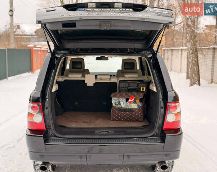 Чорний Ленд Ровер Рендж Ровер, об'ємом двигуна 4.2 л та пробігом 249 тис. км за 9400 $, фото 24 на Automoto.ua