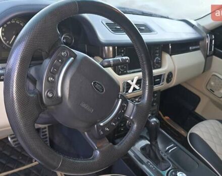 Чорний Ленд Ровер Рендж Ровер, об'ємом двигуна 4.2 л та пробігом 230 тис. км за 10500 $, фото 13 на Automoto.ua