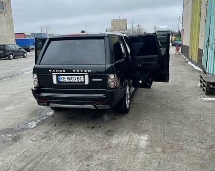 Черный Ленд Ровер Рендж Ровер, объемом двигателя 4.2 л и пробегом 235 тыс. км за 12000 $, фото 8 на Automoto.ua