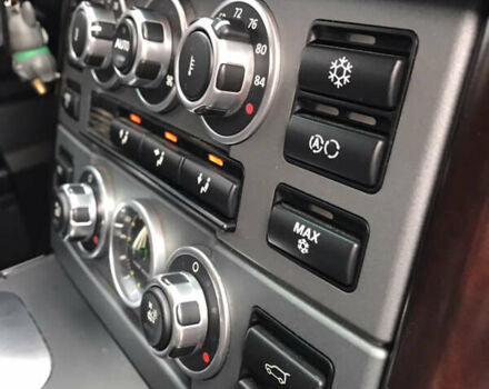 Чорний Ленд Ровер Рендж Ровер, об'ємом двигуна 4.2 л та пробігом 146 тис. км за 15000 $, фото 23 на Automoto.ua