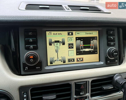 Чорний Ленд Ровер Рендж Ровер, об'ємом двигуна 4.2 л та пробігом 266 тис. км за 7350 $, фото 26 на Automoto.ua