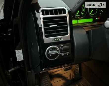 Черный Ленд Ровер Рендж Ровер, объемом двигателя 4.2 л и пробегом 190 тыс. км за 12000 $, фото 18 на Automoto.ua