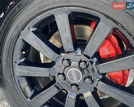 Чорний Ленд Ровер Рендж Ровер, об'ємом двигуна 4.2 л та пробігом 238 тис. км за 11000 $, фото 5 на Automoto.ua