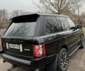 Черный Ленд Ровер Рендж Ровер, объемом двигателя 4.2 л и пробегом 250 тыс. км за 13000 $, фото 1 на Automoto.ua