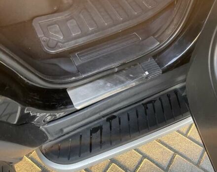 Черный Ленд Ровер Рендж Ровер, объемом двигателя 4.4 л и пробегом 186 тыс. км за 13000 $, фото 6 на Automoto.ua