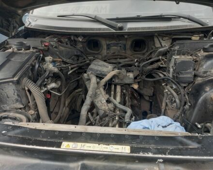 Чорний Ленд Ровер Рендж Ровер, об'ємом двигуна 4.2 л та пробігом 180 тис. км за 5200 $, фото 7 на Automoto.ua