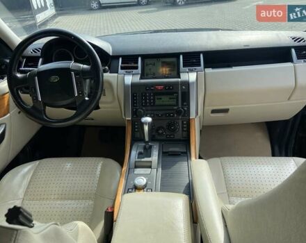 Черный Ленд Ровер Рендж Ровер, объемом двигателя 4.2 л и пробегом 265 тыс. км за 9500 $, фото 18 на Automoto.ua