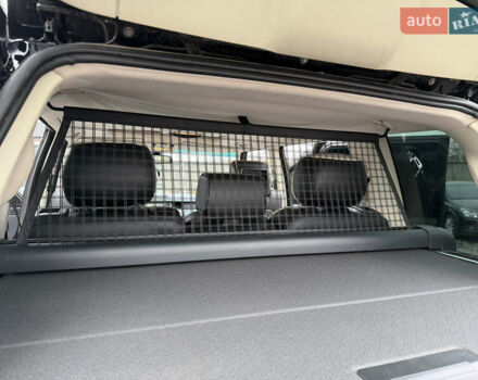 Чорний Ленд Ровер Рендж Ровер, об'ємом двигуна 4.2 л та пробігом 236 тис. км за 12999 $, фото 48 на Automoto.ua