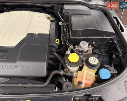 Чорний Ленд Ровер Рендж Ровер, об'ємом двигуна 4.2 л та пробігом 210 тис. км за 9900 $, фото 40 на Automoto.ua