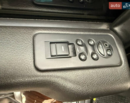 Чорний Ленд Ровер Рендж Ровер, об'ємом двигуна 4.2 л та пробігом 210 тис. км за 9900 $, фото 29 на Automoto.ua