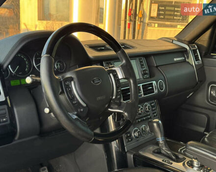 Черный Ленд Ровер Рендж Ровер, объемом двигателя 4.2 л и пробегом 345 тыс. км за 11900 $, фото 12 на Automoto.ua