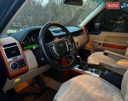 Чорний Ленд Ровер Рендж Ровер, об'ємом двигуна 4.39 л та пробігом 220 тис. км за 12300 $, фото 31 на Automoto.ua