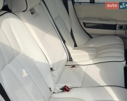 Чорний Ленд Ровер Рендж Ровер, об'ємом двигуна 4.2 л та пробігом 284 тис. км за 11900 $, фото 25 на Automoto.ua