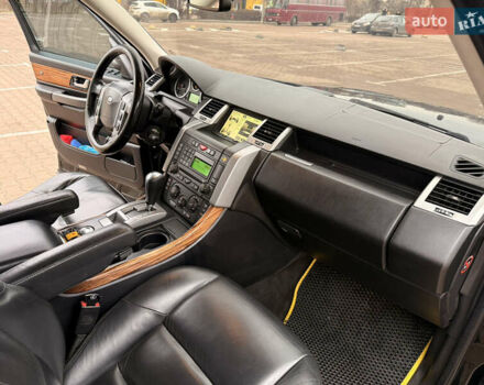 Чорний Ленд Ровер Рендж Ровер, об'ємом двигуна 4.2 л та пробігом 210 тис. км за 9900 $, фото 36 на Automoto.ua