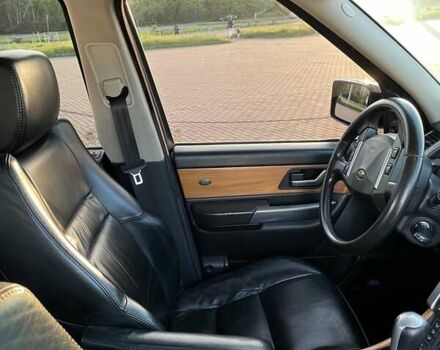 Черный Ленд Ровер Рендж Ровер, объемом двигателя 4.4 л и пробегом 186 тыс. км за 13000 $, фото 9 на Automoto.ua