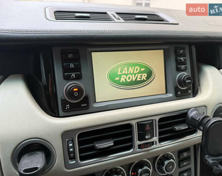 Чорний Ленд Ровер Рендж Ровер, об'ємом двигуна 4.2 л та пробігом 266 тис. км за 8350 $, фото 46 на Automoto.ua