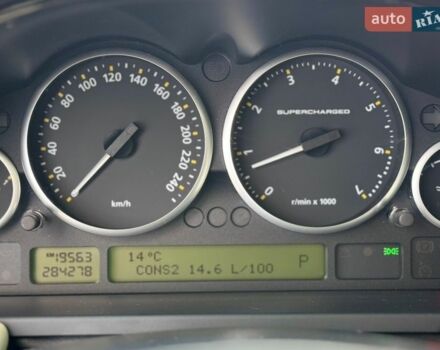 Чорний Ленд Ровер Рендж Ровер, об'ємом двигуна 4.2 л та пробігом 284 тис. км за 11900 $, фото 19 на Automoto.ua