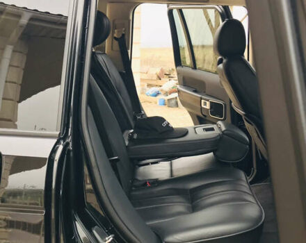 Чорний Ленд Ровер Рендж Ровер, об'ємом двигуна 4.2 л та пробігом 146 тис. км за 15000 $, фото 17 на Automoto.ua