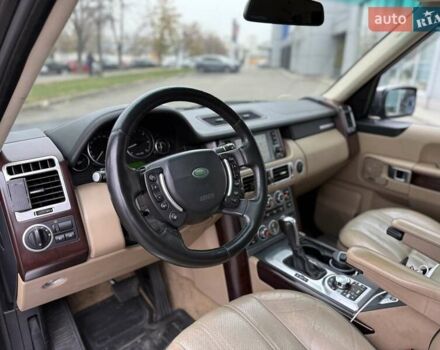 Черный Ленд Ровер Рендж Ровер, объемом двигателя 3.6 л и пробегом 319 тыс. км за 8500 $, фото 15 на Automoto.ua