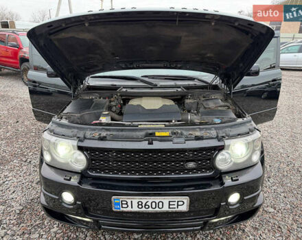 Чорний Ленд Ровер Рендж Ровер, об'ємом двигуна 4.2 л та пробігом 230 тис. км за 12200 $, фото 41 на Automoto.ua