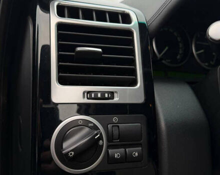 Чорний Ленд Ровер Рендж Ровер, об'ємом двигуна 4.2 л та пробігом 230 тис. км за 12200 $, фото 17 на Automoto.ua