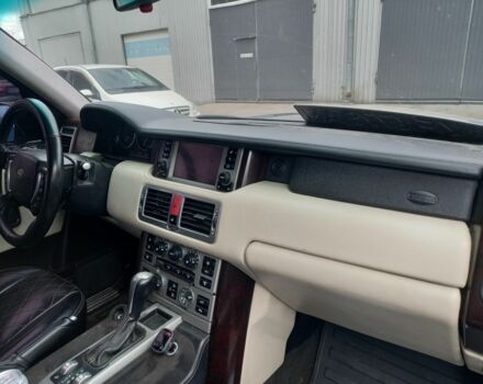 Чорний Ленд Ровер Рендж Ровер, об'ємом двигуна 4.2 л та пробігом 180 тис. км за 5200 $, фото 5 на Automoto.ua