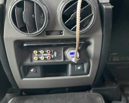 Черный Ленд Ровер Рендж Ровер, объемом двигателя 4.4 л и пробегом 186 тыс. км за 13000 $, фото 15 на Automoto.ua