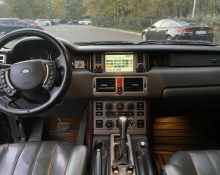 Чорний Ленд Ровер Рендж Ровер, об'ємом двигуна 4.4 л та пробігом 485 тис. км за 9990 $, фото 16 на Automoto.ua