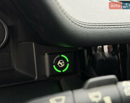 Чорний Ленд Ровер Рендж Ровер, об'ємом двигуна 4.2 л та пробігом 236 тис. км за 12999 $, фото 29 на Automoto.ua