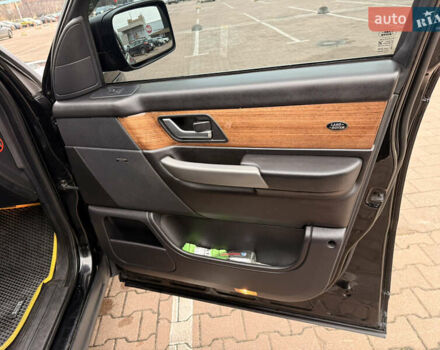 Чорний Ленд Ровер Рендж Ровер, об'ємом двигуна 4.2 л та пробігом 210 тис. км за 9900 $, фото 34 на Automoto.ua