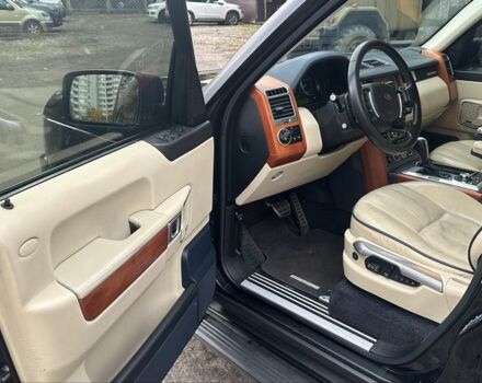 Ленд Ровер Рендж Ровер 2007 у Борисполе на Automoto.ua Чорний Ленд Ровер Рендж Ровер, об'ємом двигуна 4.2 л та пробігом 320 тис. км за 9500 $, фото 7 на Automoto.ua