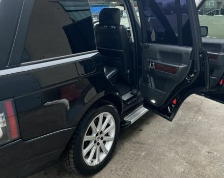 Черный Ленд Ровер Рендж Ровер, объемом двигателя 4.2 л и пробегом 235 тыс. км за 12000 $, фото 11 на Automoto.ua