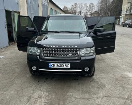 Черный Ленд Ровер Рендж Ровер, объемом двигателя 4.2 л и пробегом 235 тыс. км за 12000 $, фото 1 на Automoto.ua