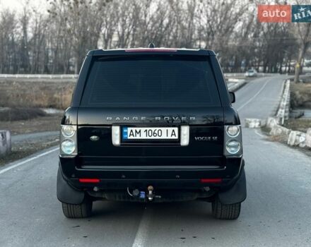 Чорний Ленд Ровер Рендж Ровер, об'ємом двигуна 4.39 л та пробігом 220 тис. км за 12300 $, фото 7 на Automoto.ua