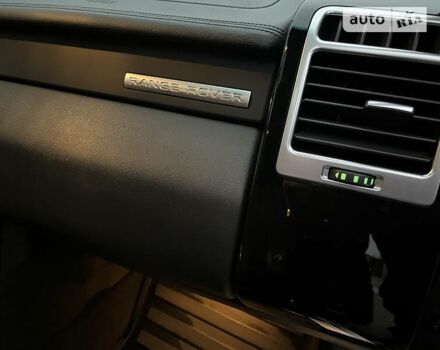 Черный Ленд Ровер Рендж Ровер, объемом двигателя 4.2 л и пробегом 190 тыс. км за 12000 $, фото 23 на Automoto.ua
