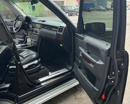 Черный Ленд Ровер Рендж Ровер, объемом двигателя 4.2 л и пробегом 235 тыс. км за 12000 $, фото 9 на Automoto.ua
